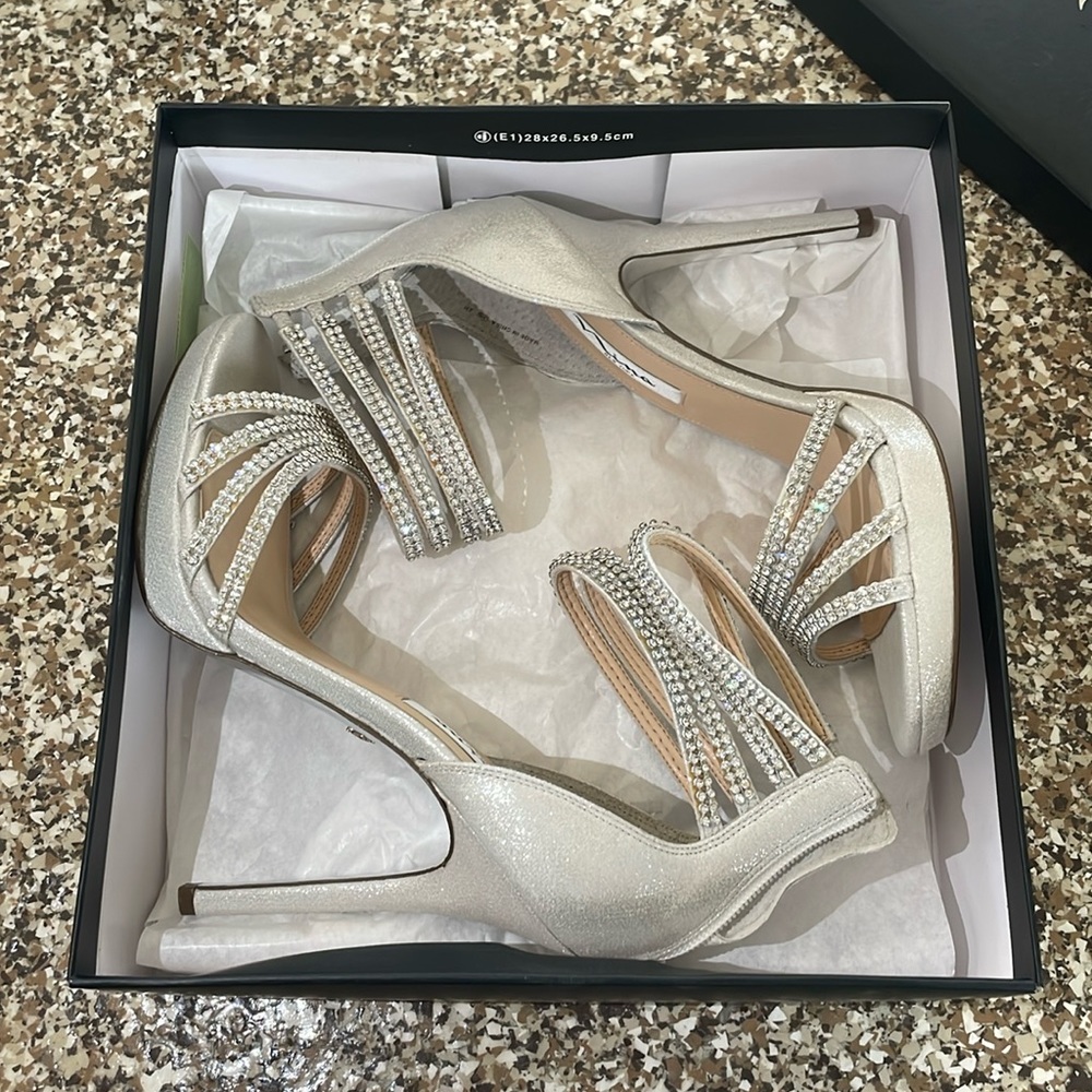 Never worn 9.5 heels Nina New York Brand